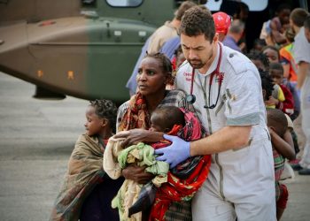 Four days after Tropical Cyclone Idai made landfall, emergency teams in central Mozambique fanned out in boats and helicopters, seeking to pluck survivors from roofs and treetops (AFP)