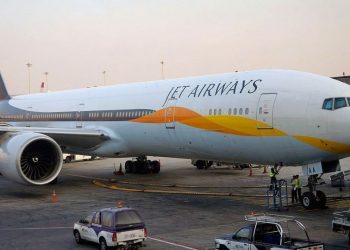 Aviation Minister calls meeting after Jet Airways grounds flights