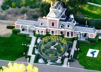 An aerial view of singer Michael Jackson's Neverland Valley Ranch June 25, 2001 in Santa Ynez, California