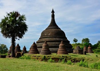Myanmar hopes to obtain UNESCO world heritage status for Mrauk U, and the Myanmar Archaeology Association Monday expressed concerns that the ongoing clashes might affect its nomination.