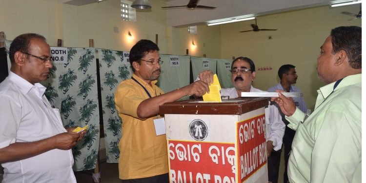 Lawyers cast their votes to elect the office-bearers of Puri Bar Association