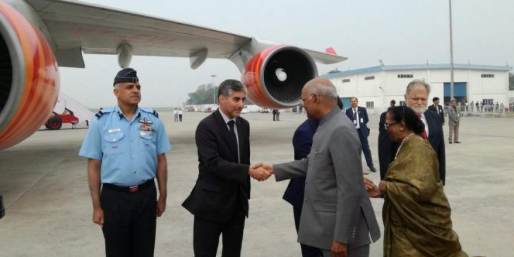 Ram Nath Kovind arrives in Croatia. (Photo | Twitter @MEAIndia) via PTI)