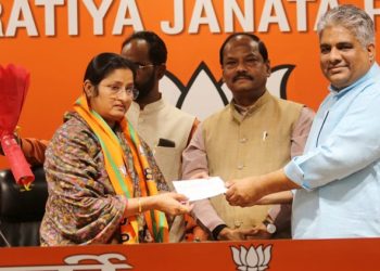 Jharkhand RJD Chief Annapurna Devi joins Bharatiya Janata Party (BJP) at the Party HQ (IANS)
