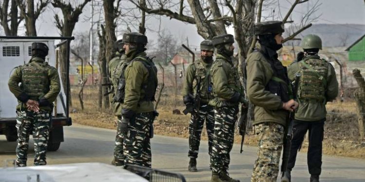 A defence spokesman said there was no report of ceasefire violation by Pakistan anywhere along the LoC in Jammu province.