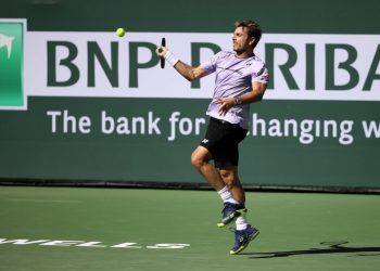 It was a rematch of Wawrinka's four-hour, five-set victory over Evans in the third round of the 2016 US Open -- where the Swiss would go on to claim his third Grand Slam crown.