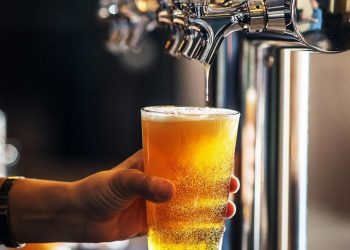  Beer drinking lowers cancer, diabetes risk