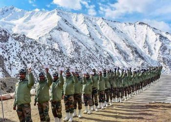 Siachen: Army soldiers queue up to cast their votes for the Lok Sabha elections as a Service voters, in Siachen, Thursday, April 11, 2019. In a first-of-its-kind the Election Commission of India provided the facility to the troops deployed in far flung, remote and inhospitable terrain to download their ballot papers online, vote and forward the ballot papers to their respective Electoral Returning Officers through post. (PTI Photo) (PTI4_11_2019_000302B)