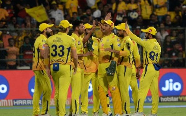 The MS Dhoni-led side roared back to form after two losses, with a six-wicket win over Sunrisers Hyderabad here Tuesday.