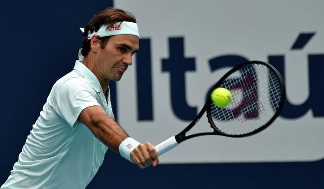 Federer, who won his fourth Miami title, broke Isner three times in a blazing opening set. (Image: Reuters)