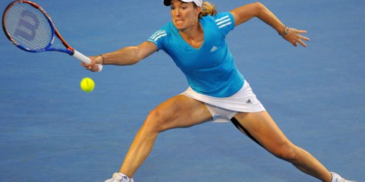 The legendary tennis star will be on a two-day trip, where she will watch the young Indian players in action on the clay courts and host a tennis clinic with the youngsters.