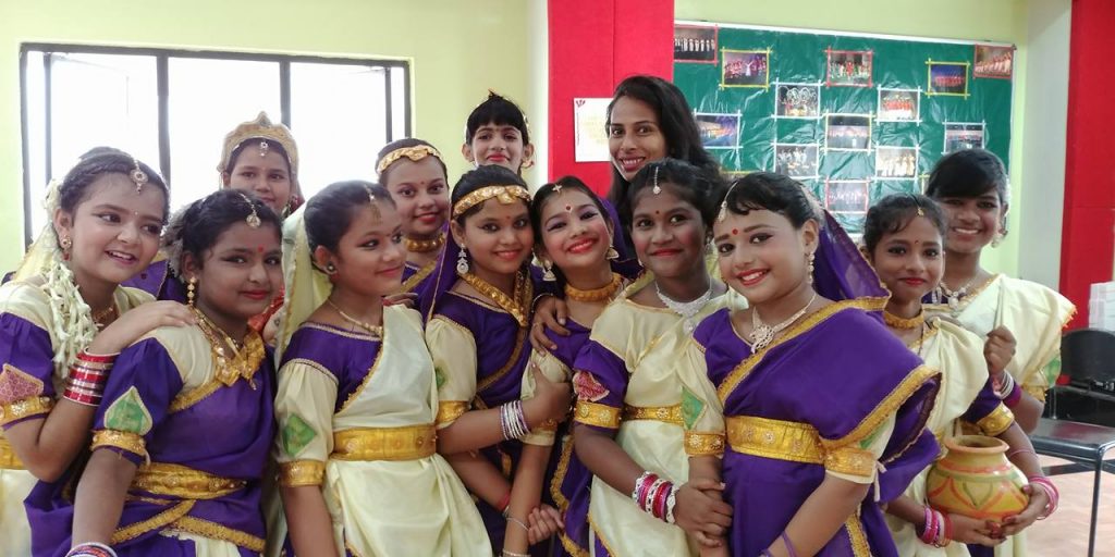 Mandakini with her students