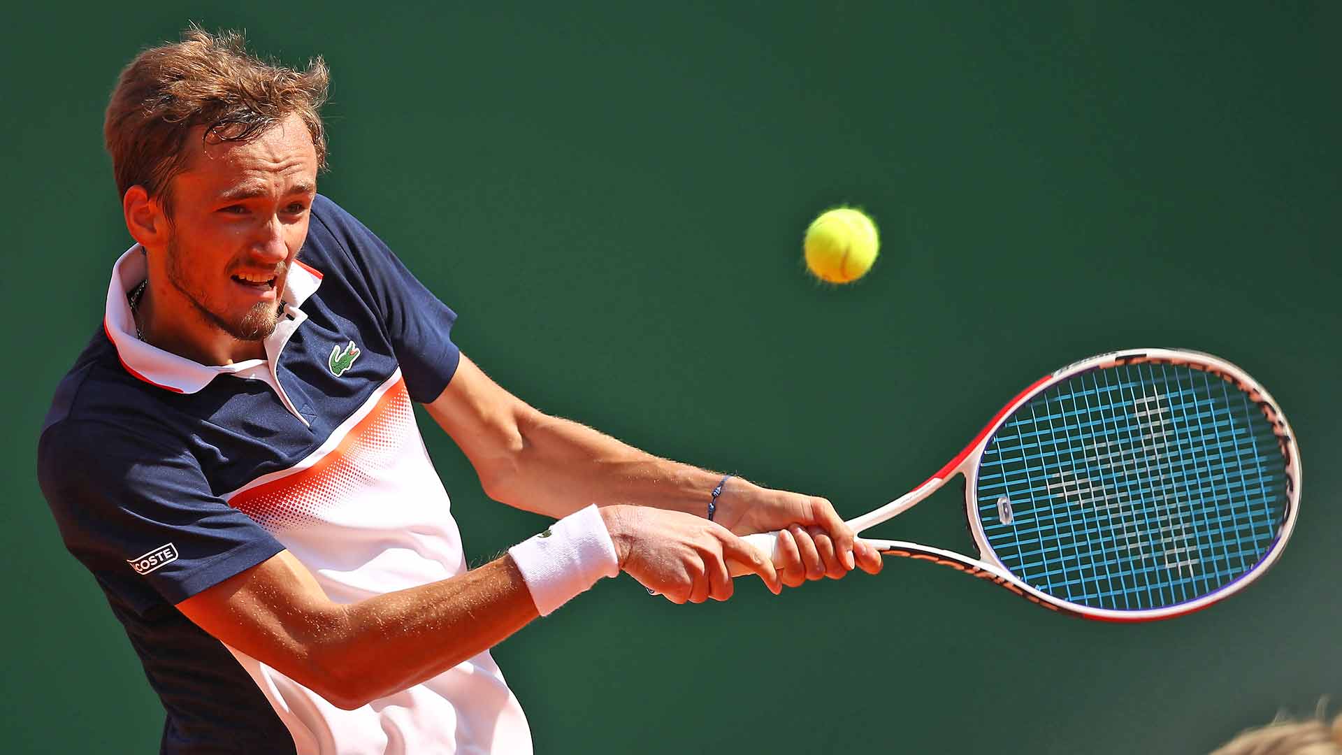 Djokovic Medvedev / Tennis Daniil Medvedev hammers Novak Djokovic at