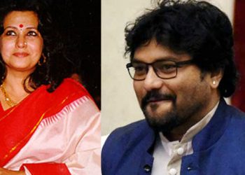 The two contestants from Asansol, Moon Moon Sen (L) and Babul Supriyo