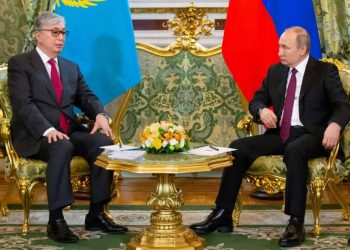 Russian President Vladimir Putin (right) speaks with Kazakhstan's new president, Kassym-Jomart Tokayev, during a meeting at the Kremlin in Moscow Wednesday. (AFP)