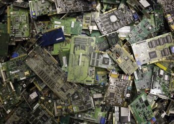 ** HOLD FOR STORY BY RICK CALLAHAN ** Circuit boards fill a bin at a recycling center in Indianapolis, Thursday, Aug. 27, 2009 at Workforce Inc., a nonprofit electronics recycler that contracts with the city of Indianapolis to recycle electronic waste the city collects at hazardous household waste drop-off sites. Frustrated by inaction in Congress, a growing number of states are trying to recycle some of the rising tide of junked TVs, computers and other electronics that have become one of the nation's fastest-growing waste streams. Nineteen states have passed laws setting goals for recycling old electronics, most of which now end up in landfills and contain toxic materials that can threaten groundwater. Thirteen other states are considering laws. (AP Photo/Michael Conroy)