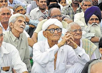 The percentage of the senior citizens in India's population has been growing at an increasing rate in recent years. (Image courtesy: HT)