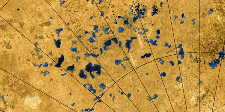 Radar images captured by Cassini reveal many lakes on Titan. (Image: NASA)