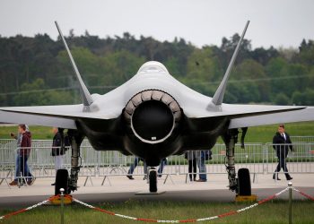 US halts delivery of F-35 jet equipment to Turkey