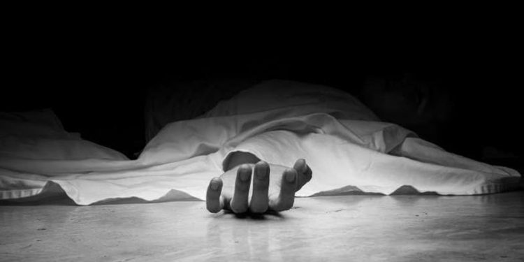 Mutilated body of couple recovered from railway track, suicide suspected