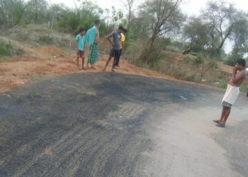 Substandard road irks villagers