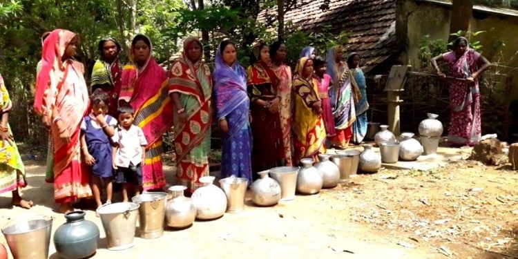 Water crisis deepens as mercury soars