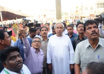 CM Naveen Patnaik observes damages at Srimandir Lions’ Gate