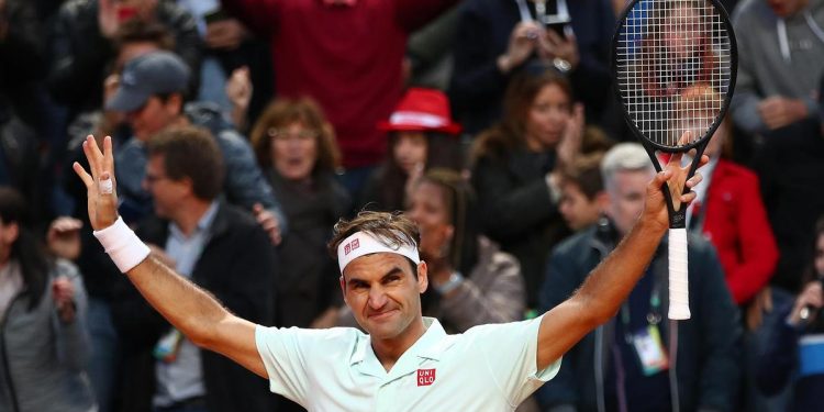 Roger Federer won two tough matches on a single day in Rome