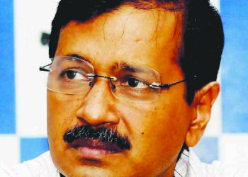 New Delhi: CM of Delhi and AAP Party leader Arvind Kejriwal addresses a press conference on the issue of Lt Governor Anil Baijal cancels the allotment of AAP Party Office in New Delhi on Saturday.   PTI Photo (PTI4_8_2017_000174B)