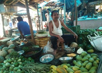 Job vegetable vendor, passion ‘Pala’ singer