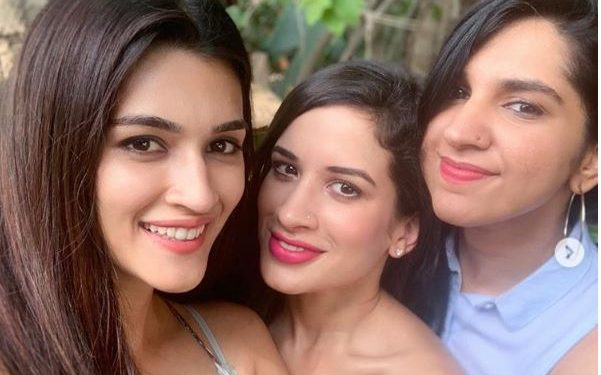 Recently seen in a ‘Kalank’ song, Kriti's upcoming projects include ‘Arjun Patiala’, ‘Housefull 4’ and ‘Panipat’.