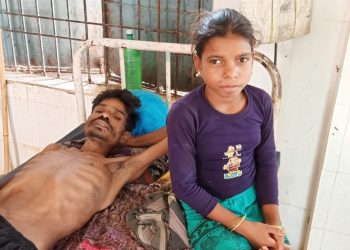 The father-daughter duo at the hospital, Sunday       