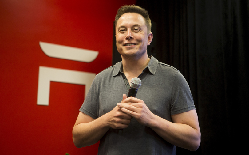 Elon Musk sells USD 3.95 billion worth of Tesla stock