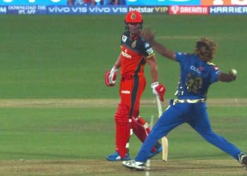 Malinga's no-ball against RCB.