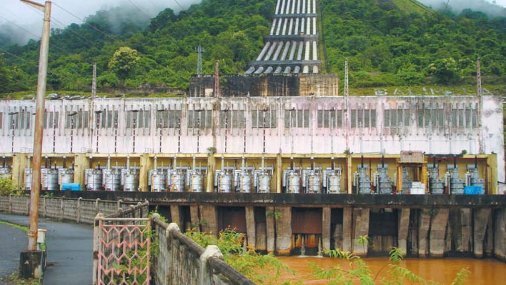 Delayed renovation works irks employees