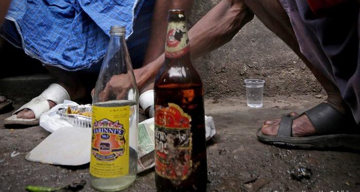 Local people held the excise and police department responsible for the situation going beyond control. (Representational image)