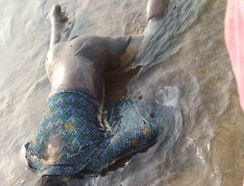 Man’s body found on riverbank