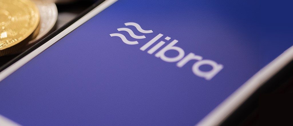 Facebook to hire banking expert to run 'Libra'