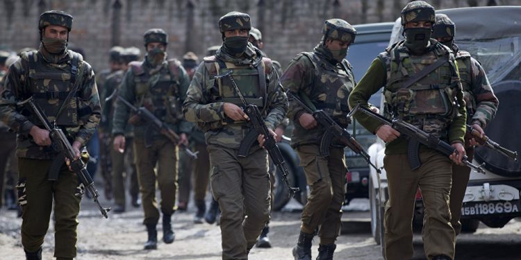 The six spies were in direct contact with their handler, a colonel-level officer at ISI Kashmir cell, identified only by his first name Iftikhar, and with the terrorist group Hizb-ul-Mujahideen across the border. (representational image)