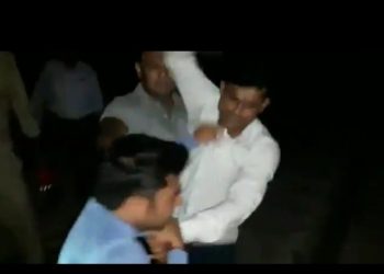 GRP personnel who were present on the spot, abused, kicked and beat up Amit Sharma of News 24. They snatched his camera. (Photo: IANS)