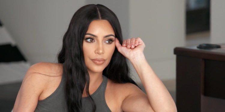 Kim Kardashian slams netizens doubting her 7-yr-old daughter's painting skills