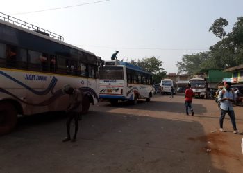 Row between bus owners’ bodies disrupts services, hits travellers