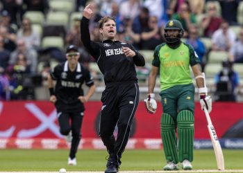 Lockie Ferguson celebrates after dismissing Faf du Plesssis