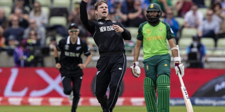 Lockie Ferguson celebrates after dismissing Faf du Plesssis