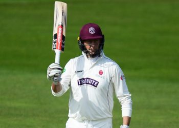 Marcus Trescothick to retire at the end the season