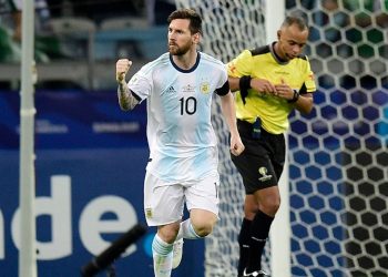 Messi swept in a 57th-minute spot-kick at Belo Horizonte's Mineirao Stadium to cancel out a first-half opener from Paraguay's Richard Sanchez.