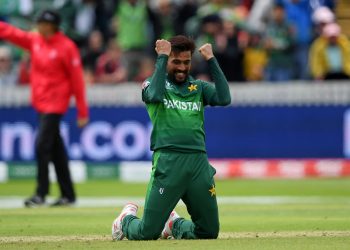 Mohammad Amir celebrates his five-wicket haul against Australia