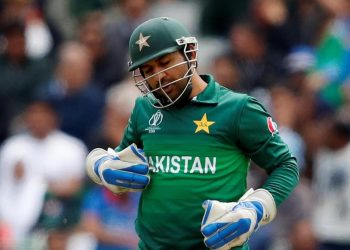 The PCB Chairman told Sarfaraz not to divert his attention from the game by giving attention to ‘baseless news stories’.