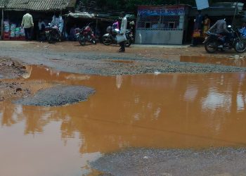 Villagers allege irregularities in Rs 13-cr road work