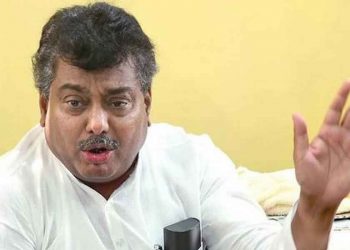 Speaking to the media, Karnataka Home Minister M.B. Patil said the suspect is allegedly linked to a terror organisation.
