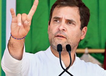 According to party sources, Rahul Gandhi was requested by MPs like Shashi Tharoor and Manish Tewari to remain as the party chief at the Congress Parliamentary Party (CPP) meeting in Parliament.